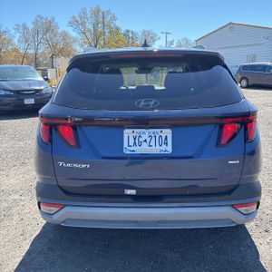 HYUNDAI TUCSON - 7