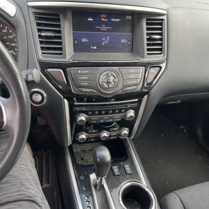 صورة 37 لـ 2017 Nissan PATHFINDER SV