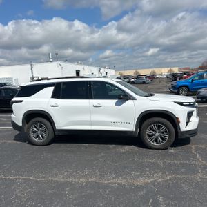 CHEVROLET TRAVERSE LT - 10