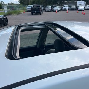 2012 Nissan SENTRA 2.0 SR 照片 35