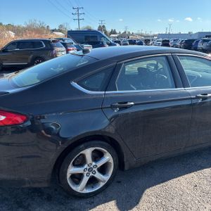 FORD FUSION SE - 9