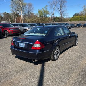 MERCEDES-BENZ E-CLASS - 8