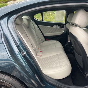 2023 Genesis G70 3.3T STANDARD — миниатюра 35