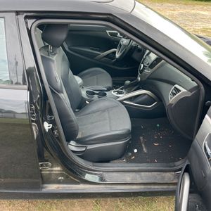 صورة مصغرة 33 لـ 2016 Hyundai VELOSTER BASE