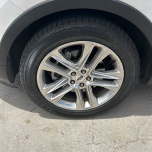 2016 FORD EXPLORER LIMITED — миниатюра 17