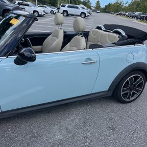 صورة 4 لـ 2013 MINI CONVERTIBLE COOPER S