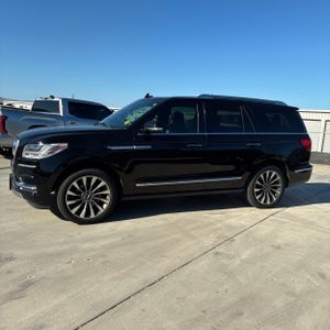 صورة 3 لـ 2020 Lincoln NAVIGATOR RESERVE
