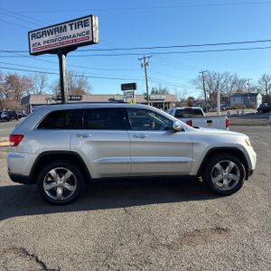 JEEP GRAND CHEROKEE OVERLAND - 10
