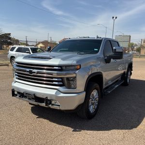 CHEVROLET SILVERADO - 1