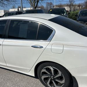 HONDA ACCORD EX-L - 6