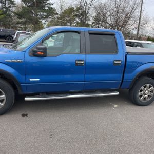 FORD F-150 XLT - 4