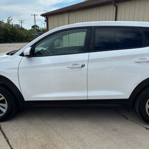 2017 Hyundai TUCSON SE — фото 4