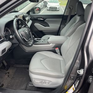 2023 Toyota HIGHLANDER XLE — миниатюра 32