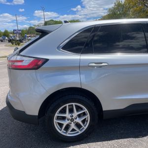 FORD EDGE SEL - 9
