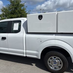 Ford F-150 XL - 6