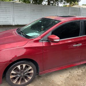 NISSAN SENTRA SR TURBO - 2