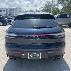2022 Porsche MACAN S — фото 7