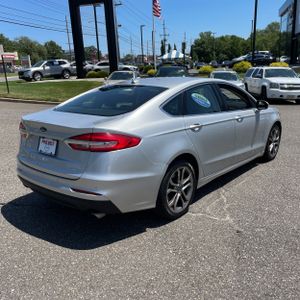 صورة 8 لـ 2019 FORD FUSION SEL