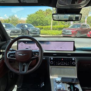 صورة 37 لـ 2025 Genesis GV80 3.5T PRESTIGE