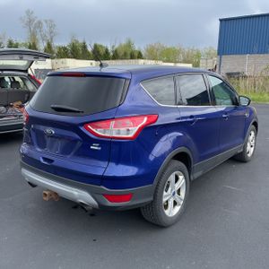 FORD ESCAPE SE - 8