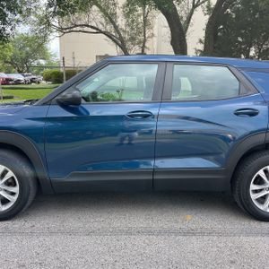 CHEVROLET TRAILBLAZER LS - 4