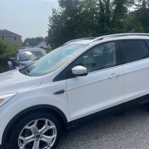 2019 FORD ESCAPE TITANIUM 照片 2