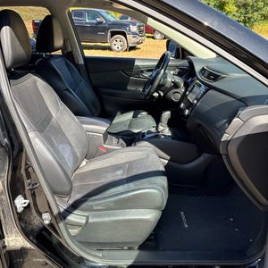 2017 Nissan ROGUE SL 照片 33