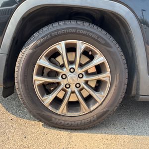 2019 JEEP CHEROKEE LATITUDE PLUS — миниатюра 17