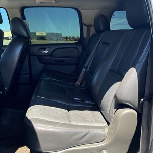 صورة مصغرة 33 لـ 2013 Chevrolet SUBURBAN LT