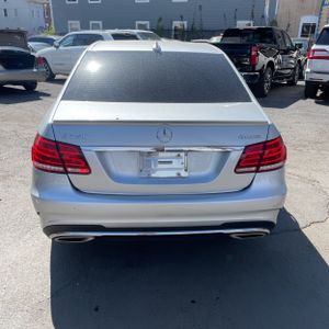 MERCEDES-BENZ E-CLASS - 7