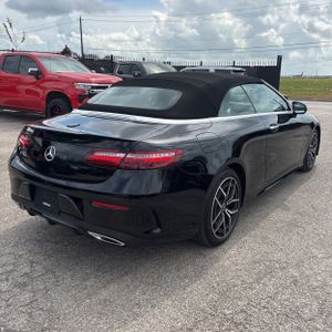 MERCEDES-BENZ E-CLASS - 8