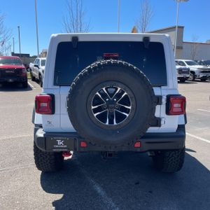 JEEP WRANGLER 2-DOOR RECON 4X4 - 7