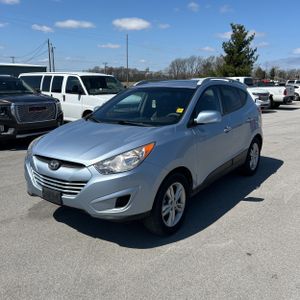 HYUNDAI TUCSON GLS - 1