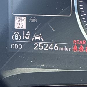 صورة مصغرة 40 لـ 2023 Lexus RX 350 PREMIUM