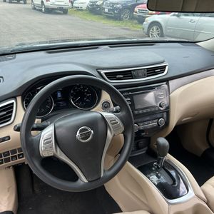 2016 Nissan ROGUE SV 缩略图 36