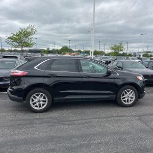 FORD EDGE SEL - 10