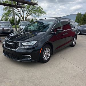 CHRYSLER PACIFICA TOURING L - 1