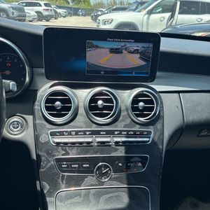 2019 Mercedes-BENZ C-CLASS thumbnail 38