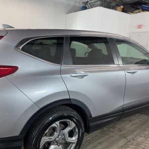 2019 Honda CR-V EX-L photo 9