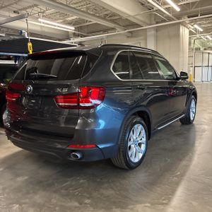 BMW X5 XDRIVE35I - 7