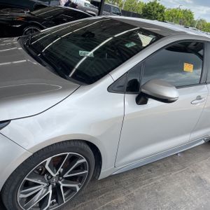 2020 Toyota COROLLA SE — фото 2