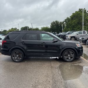 FORD EXPLORER SPORT - 10