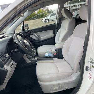 صورة 31 لـ 2015 Subaru FORESTER 2.5I PREMIUM