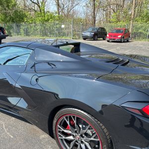 CHEVROLET CORVETTE STINGRAY - 6