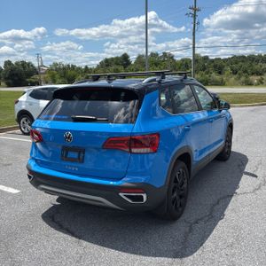 صورة 8 لـ 2024 Volkswagen TAOS SE