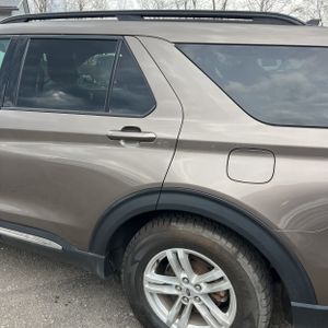 FORD EXPLORER XLT - 6