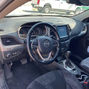 2015 JEEP CHEROKEE LATITUDE — миниатюра 36