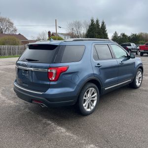FORD EXPLORER XLT - 8