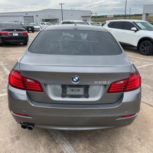 BMW 5 SERIES 528I - 7