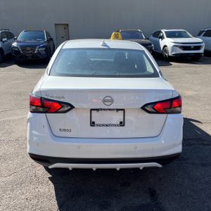 NISSAN VERSA 1.6 SV - 7